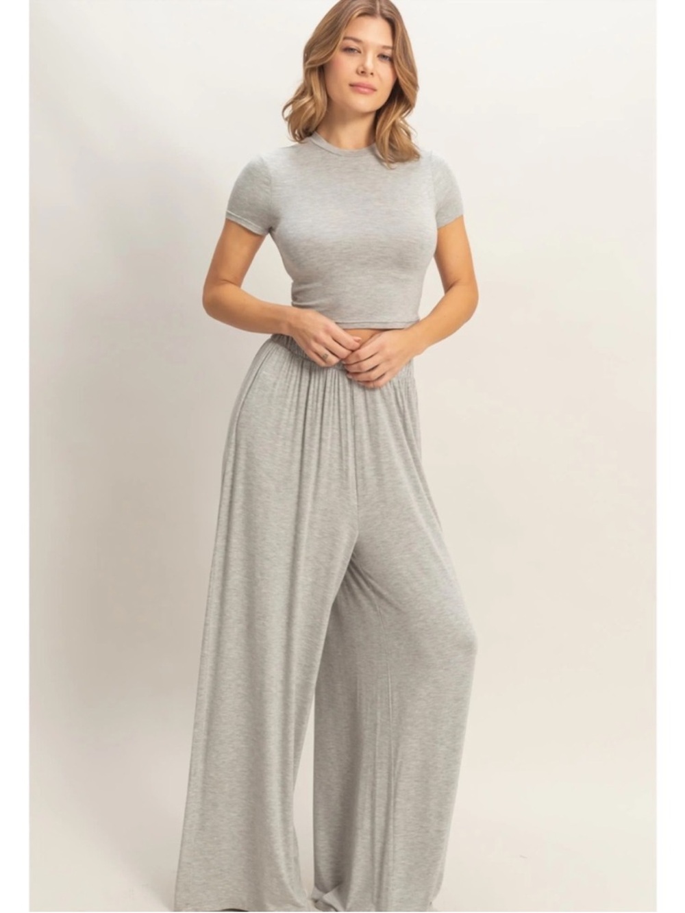 HYFVE Heather Gray Wide Leg Lounge Set Medium 2 Piece Crop Top Pants